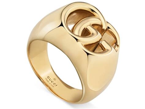 anello d'oro gucci uomo|Nuova collezione di anelli e gioielli da uomo di Gucci su.